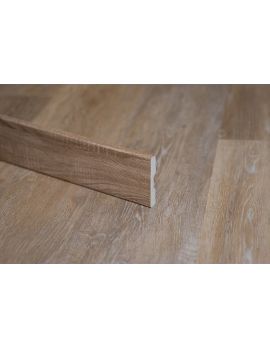 Zócalo PVC Símil Madera Roble 8cm - Yuka